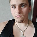 Саша, 22 года