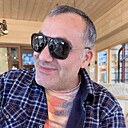 Artur, 41 год