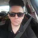 Лев, 38 лет