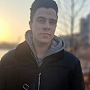 Адам, 18 лет
