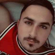 Фотография мужчины George, 24 года из г. Iași
