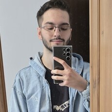 Фотография мужчины Yanni, 22 года из г. București