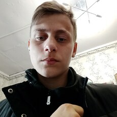 Фотография мужчины Данил, 18 лет из г. Валдай