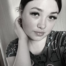 Фотография девушки Ксения, 21 год из г. Южно-Сахалинск