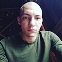 Максим, 27 лет