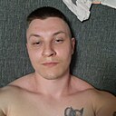 Максим, 23 года