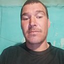 Толя Молчанов, 33 года