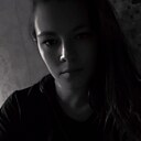 Вика, 22 года