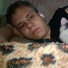 Фотография мужчины Антон, 19 лет из г. Медногорск