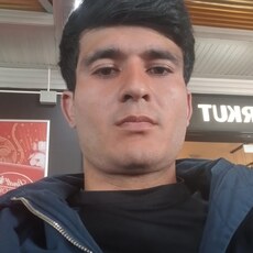 Фотография мужчины Ravshan, 25 лет из г. Нижнекамск