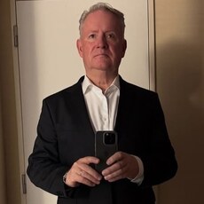 Philip Townsend, 58 из г. Берлин.