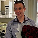 Артём, 24 года