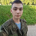 Богдан, 21 год