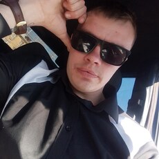 Фотография мужчины Валерий, 26 лет из г. Усть-Илимск