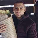 Белый, 32 года
