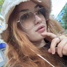 Фотография девушки Полина, 20 лет из г. Ульяновск