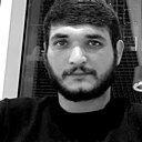 Şahin, 27 лет