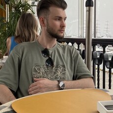 Фотография мужчины Владислав, 23 года из г. Алушта