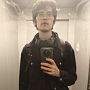Денис, 24 года