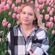 Фотография девушки Наталья, 19 лет из г. Псков