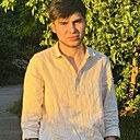 Амир, 22 года