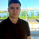 Максим, 24 года