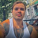 Антон, 33 года