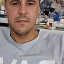 Rafael, 52 года