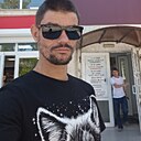 Виктор, 33 года