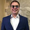 Максим, 42 года