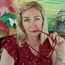 Окси, 51 год