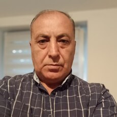 Фотография мужчины Гамлет, 52 года из г. Варшава