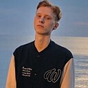 Максим, 19 лет