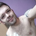 Михаил, 33 года