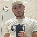 Макс, 32 года