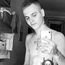 Артём, 23 года