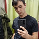 Максим, 24 года
