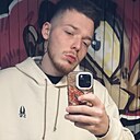 Артур, 23 года