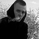 Михаил, 22 года