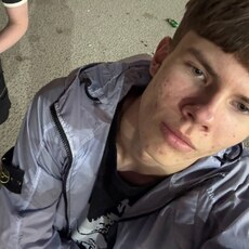 Фотография мужчины Илья, 18 лет из г. Тула