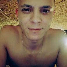 Фотография мужчины Alexandr, 27 лет из г. Казань
