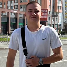 Фотография мужчины Денис, 22 года из г. Екатеринбург