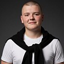 Максим, 18 лет