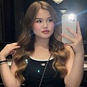 Яу, 24 года