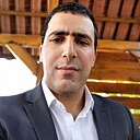 Zaven, 33 года