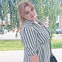 Юленька, 24 года
