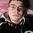 Анатолий, 19 лет