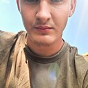 Денис, 22 года