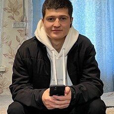 Фотография мужчины Билол, 21 год из г. Липецк