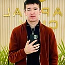 Макс, 24 года